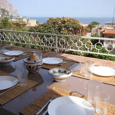 Colombo 3991 Casa Vacanze Villa Mondello